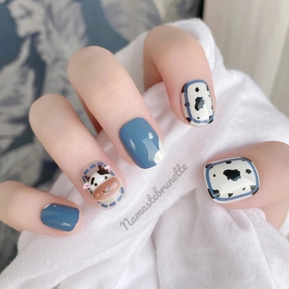 2/$16 3D Cow Press On Nails - Picture 1 of 17
